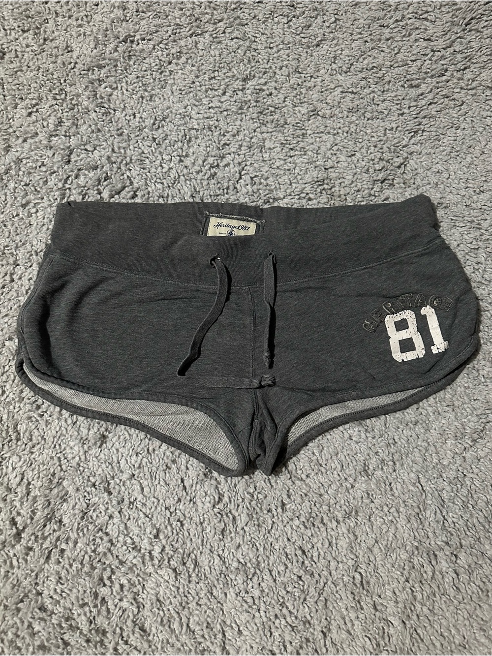 Vintage Y2K 2000s Gray Heritage 81 Low Rise Shorts